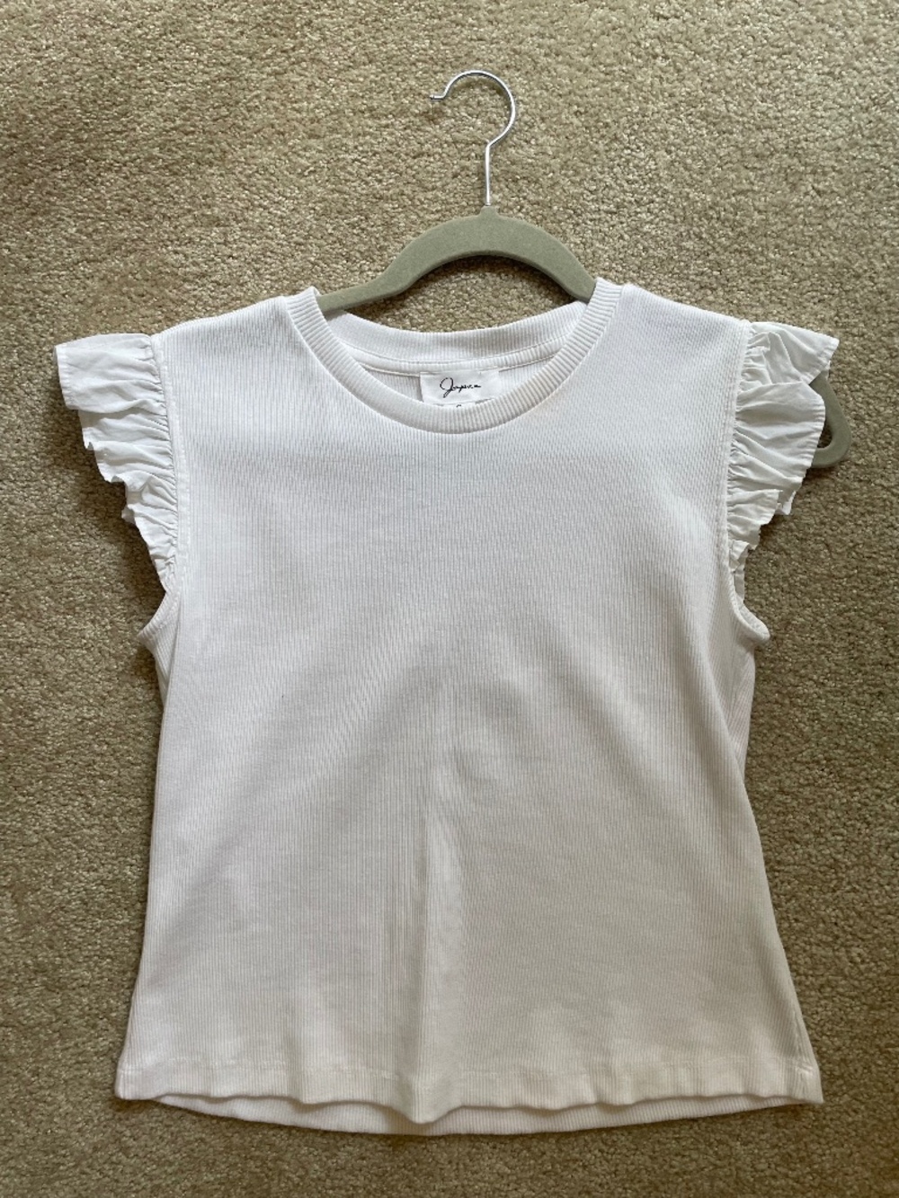 Adorable White Sleeveless Tee/Ruffle Sleeve